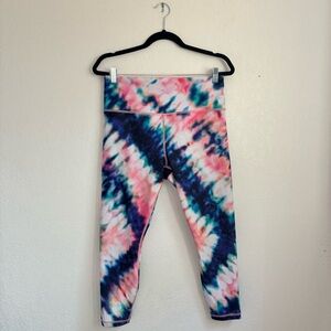 Athleta Tie-Dye 7/8 Salutation Leggings  - sz L
